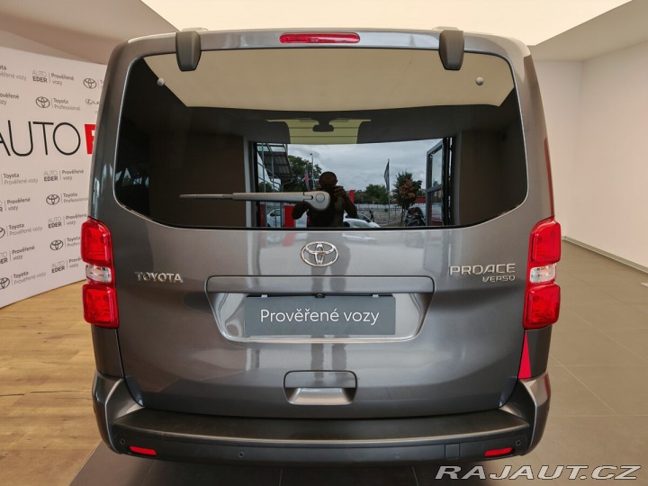 Toyota ProAce Verso 2.0 D-4D 180k 8AT L2 VIP 2024