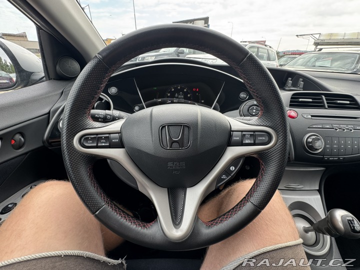 Honda Civic 1,8i I-VTEC 103 KW STK SK 2006