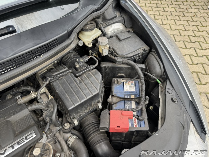 Honda Civic 1,8i I-VTEC 103 KW STK SK 2006