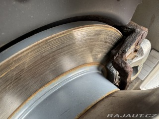 Honda Civic 1,8i I-VTEC 103 KW STK SK 2006