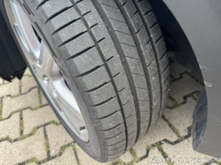 Honda Civic 1,8i I-VTEC 103 KW STK SK 2006