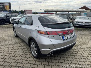 Honda Civic 1,8i I-VTEC 103 KW STK SK 2006