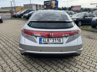 Honda Civic 1,8i I-VTEC 103 KW STK SK 2006
