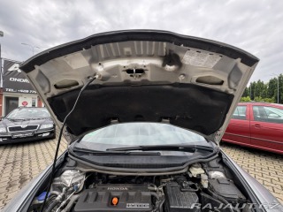 Honda Civic 1,8i I-VTEC 103 KW STK SK 2006