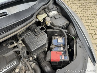 Honda Civic 1,8i I-VTEC 103 KW STK SK 2006