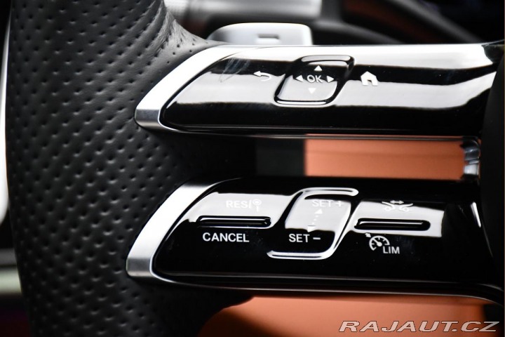 Mercedes-Benz S 580e 4M AMG LONG ZÁRUKA 1 2024