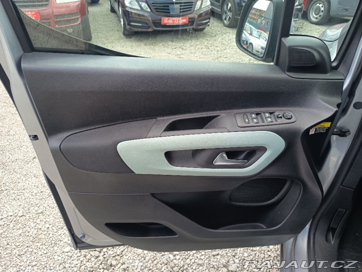 Citroën Berlingo 1,5 BueHDI ČR 1.majitel 2020