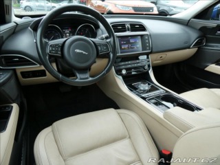 Jaguar XE 2,0 d, Prestige, 1.Maj.ČR 2016