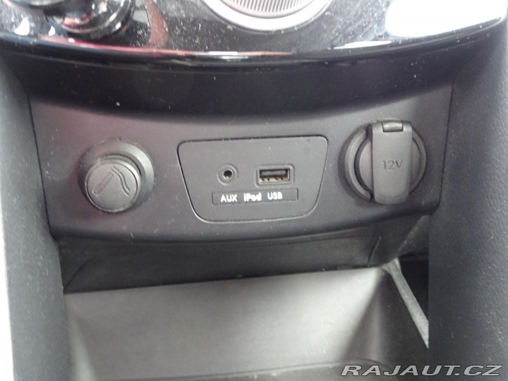 Hyundai i30 1.4i 73kW ČR SERVIS 1 MAJ 2015