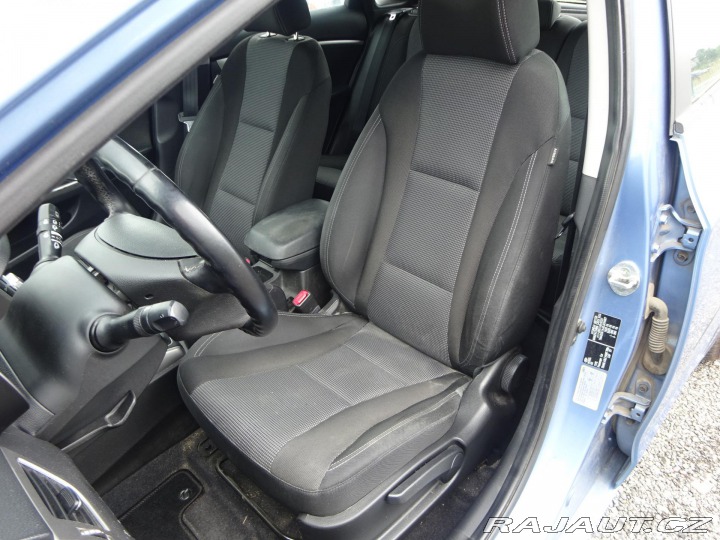 Hyundai i30 1.4i 73kW ČR SERVIS 1 MAJ 2015