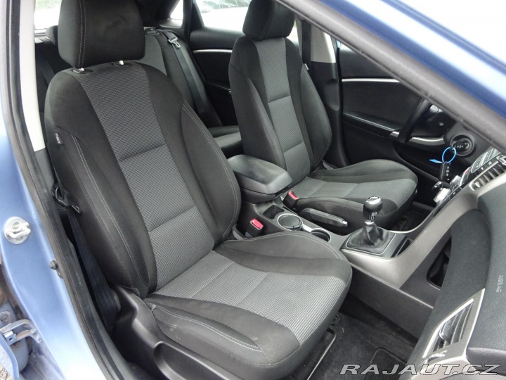 Hyundai i30 1.4i 73kW ČR SERVIS 1 MAJ 2015