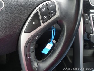 Hyundai i30 1.4i 73kW ČR SERVIS 1 MAJ 2015
