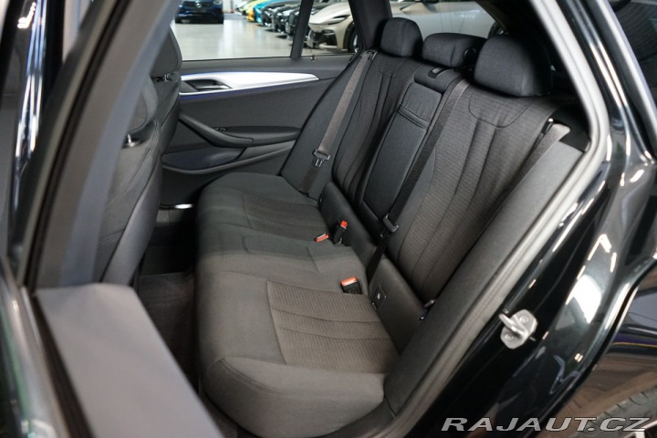 BMW 5 xDRIVE*TOURING*HUD*NEZ.TO 2021