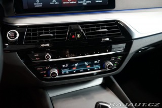 BMW 5 xDRIVE*TOURING*HUD*NEZ.TO 2021
