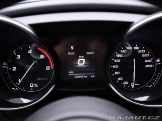 Alfa Romeo Giulia 2,1 JTDM 118kW Tempomat 2019
