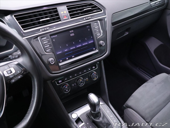 Volkswagen Tiguan 2,0 TDI Highline 4M Webas 2017