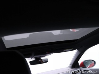 Volkswagen Taigo 1,5 TSI 110kW DSG R-line 2022