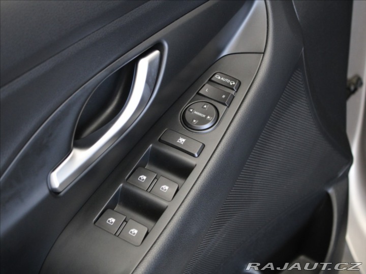 Hyundai i30 1,4 T-GDi 103kW DCT 1.maj 2020