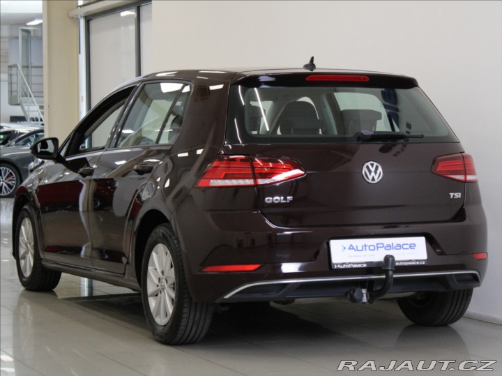 Volkswagen Golf 1,0 TSI 81 kW DSG 2.maj.Č 2017