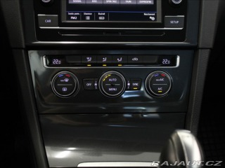 Volkswagen Golf 1,0 TSI 81 kW DSG 2.maj.Č 2017