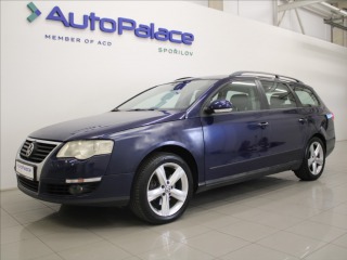 Volkswagen Passat 1,6 i 75kW Nové STK