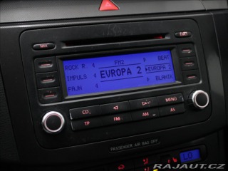 Volkswagen Passat 1,6 i 75kW Nové STK 2006