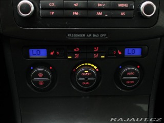 Volkswagen Passat 1,6 i 75kW Nové STK 2006