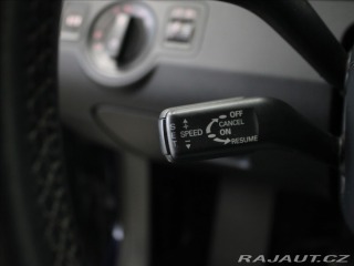Volkswagen Passat 1,6 i 75kW Nové STK 2006