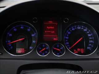 Volkswagen Passat 1,6 i 75kW Nové STK 2006