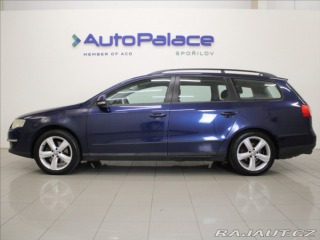 Volkswagen Passat 1,6 i 75kW Nové STK 2006
