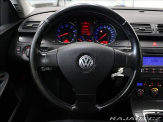 Volkswagen Passat 1,6 i 75kW Nové STK 2006