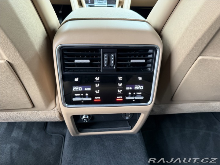 Porsche Cayenne Chrono vzduch 2018