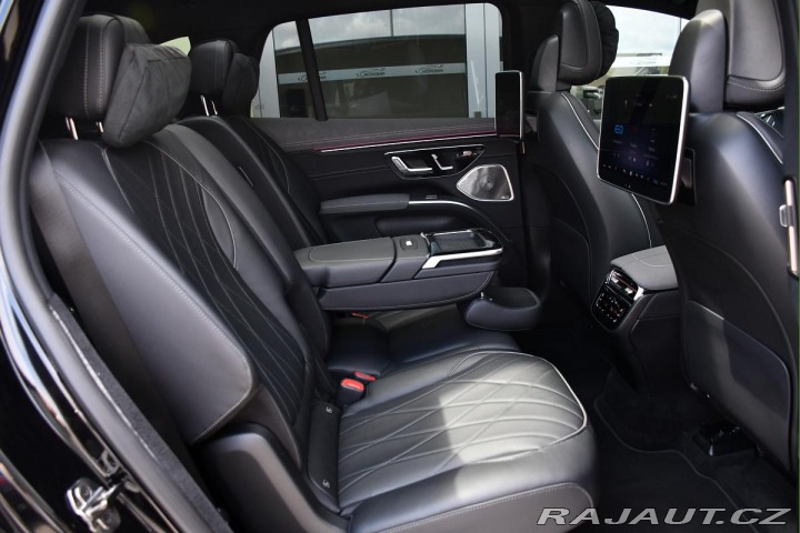 Mercedes-Benz EQS 500 4M SUV HYPERSCREEN ZÁ 2024
