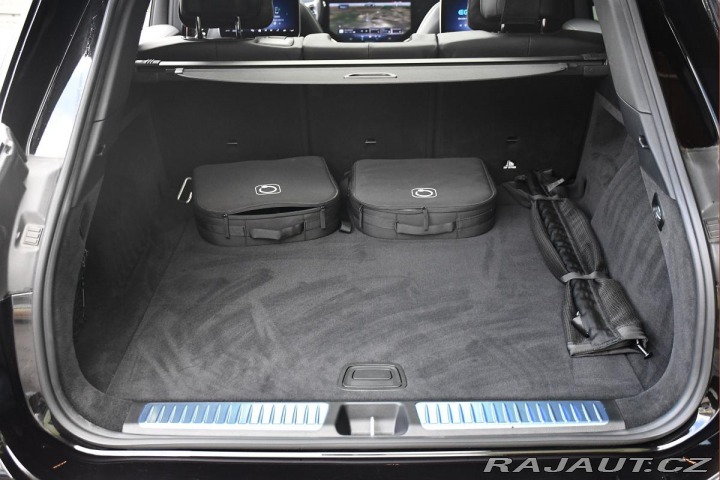 Mercedes-Benz EQS 500 4M SUV HYPERSCREEN ZÁ 2024