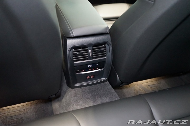 BMW M3 COMPE*XDRIVE*ZÁRUKA*CARBO 2023