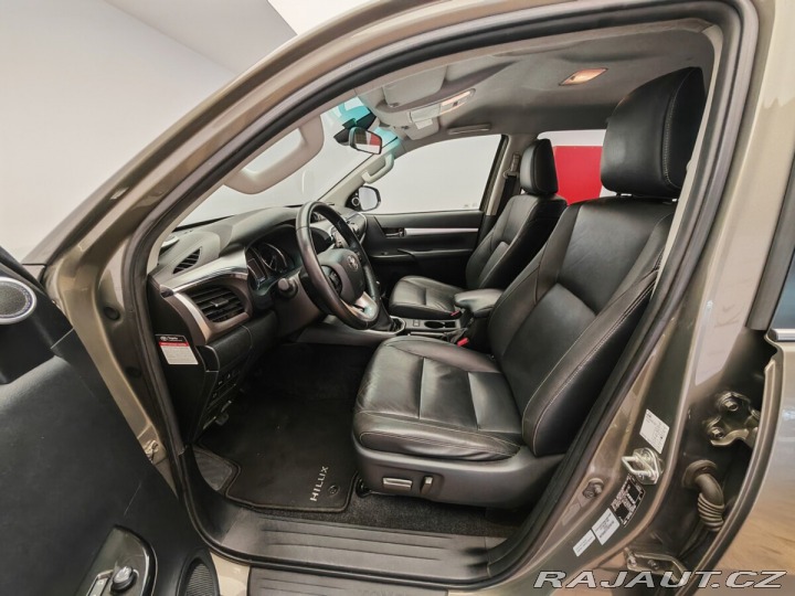 Toyota Hilux 2.8 D-4D Double Cab 4x4 E 2020