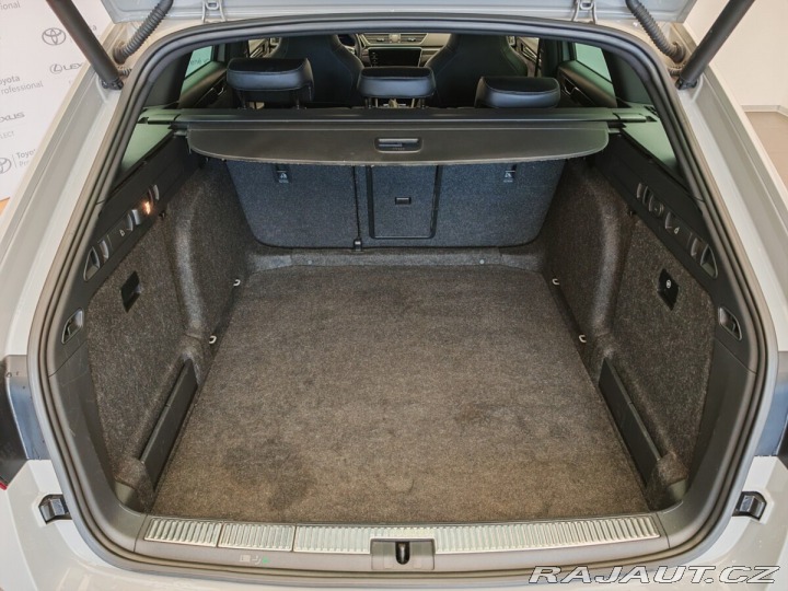 Škoda Superb 2,0 TDi DSG Sportline Vir 2019