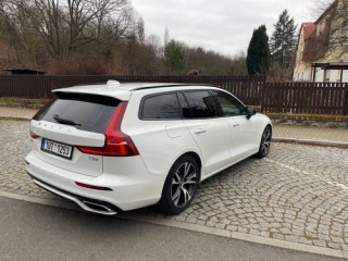 Volvo V60 T5 R-design 2019