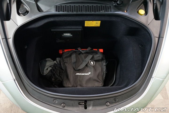 McLaren Ostatní modely WARRANTY*CERAMIC*B&W* 2025