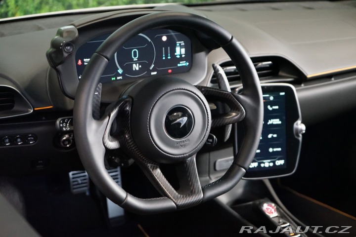 McLaren Ostatní modely WARRANTY*CERAMIC*B&W* 2025