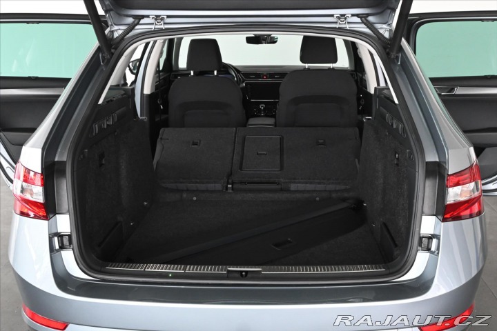 Škoda Superb 2,0 TDI 110kW STYLE TZ Zá 2020