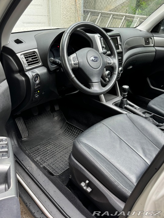 Subaru Forester 2012