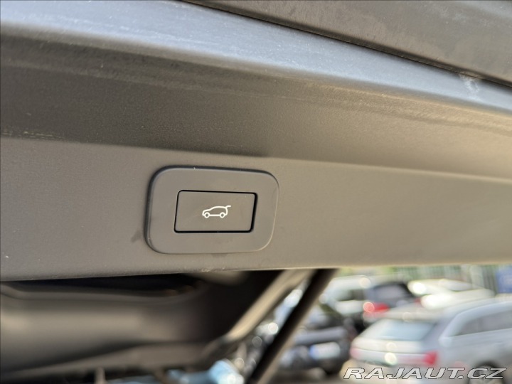 Land Rover Range Rover Sport D300 V6 SE Dynamic ČR 2023