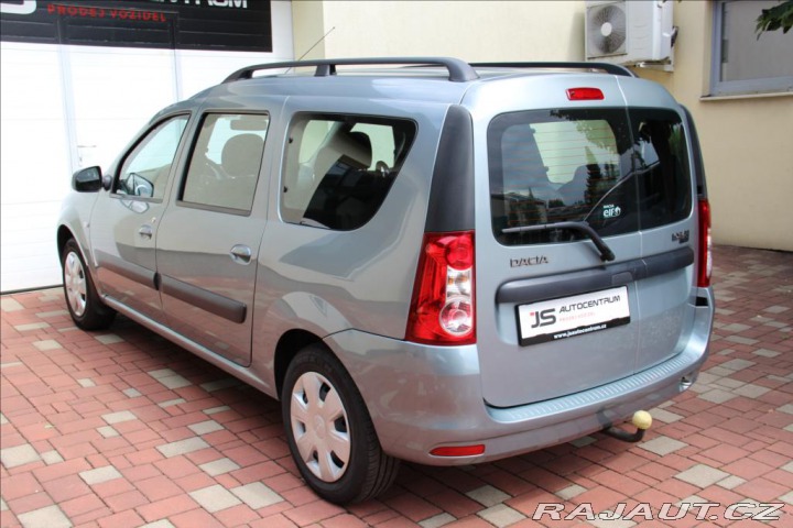 Dacia Logan 1,6 MPI 87PS MCV Arctica 2010