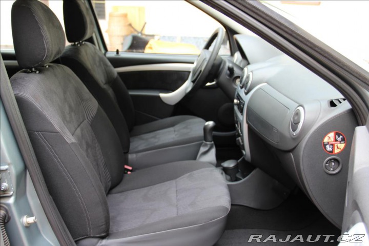 Dacia Logan 1,6 MPI 87PS  MCV Arctica 2010