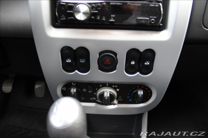 Dacia Logan 1,6 MPI 87PS  MCV Arctica 2010