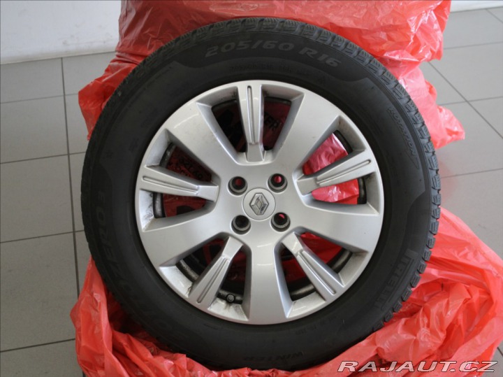 Renault Captur 1,2 TCe 88kW AT Limited N 2015