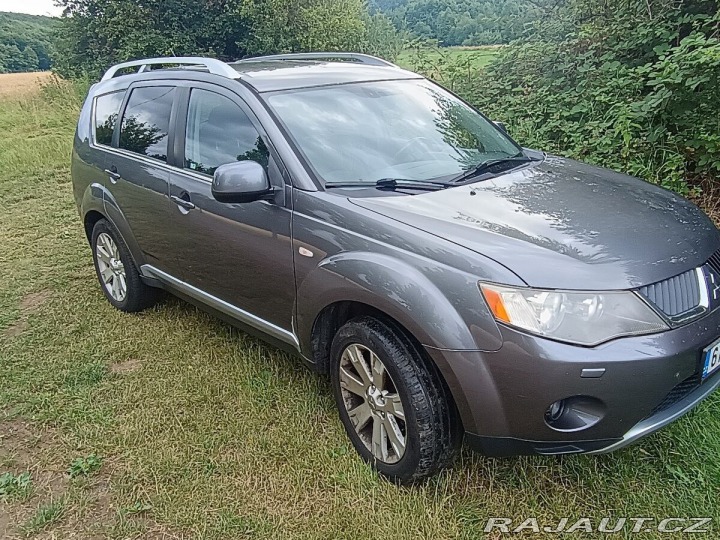 Mitsubishi Outlander 2,2   Prodej 2009