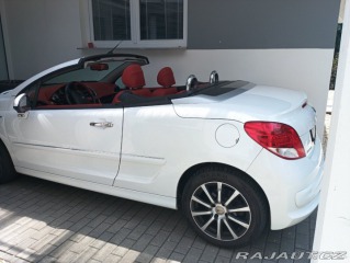Peugeot 207 cc 16 v benzín 2010