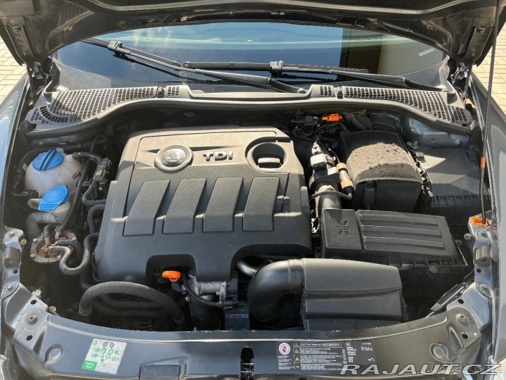 Škoda Octavia 1,6   TDI, TZ, DPH 2012